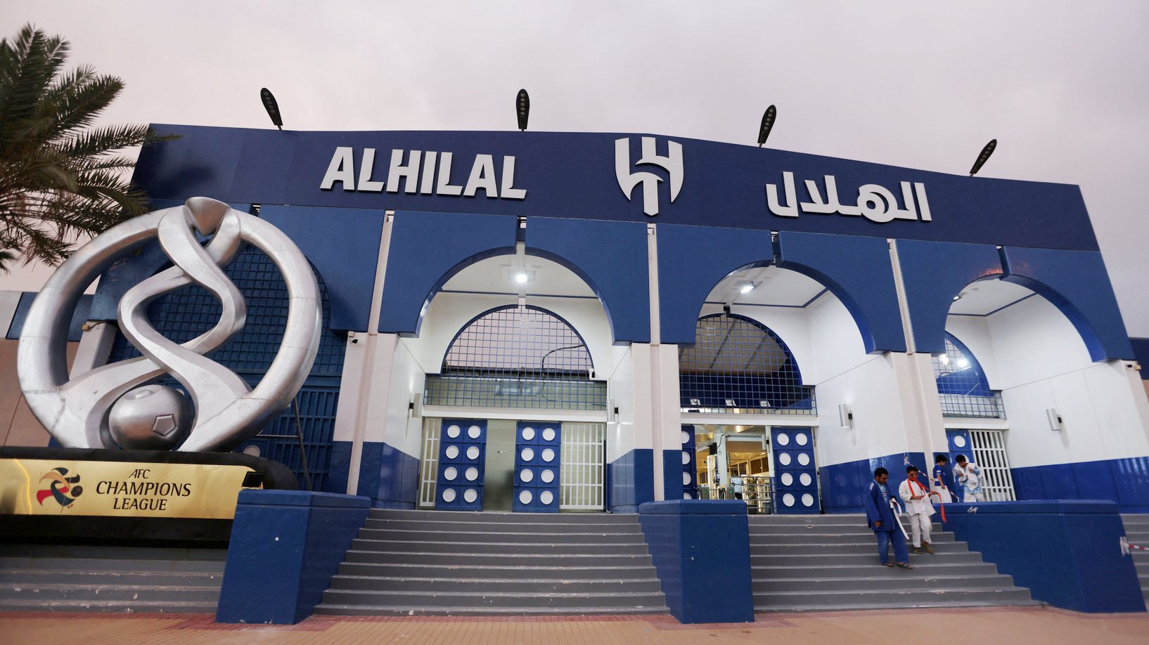 رئيس الهلال السعودي: لا تسألوني عن ميسي