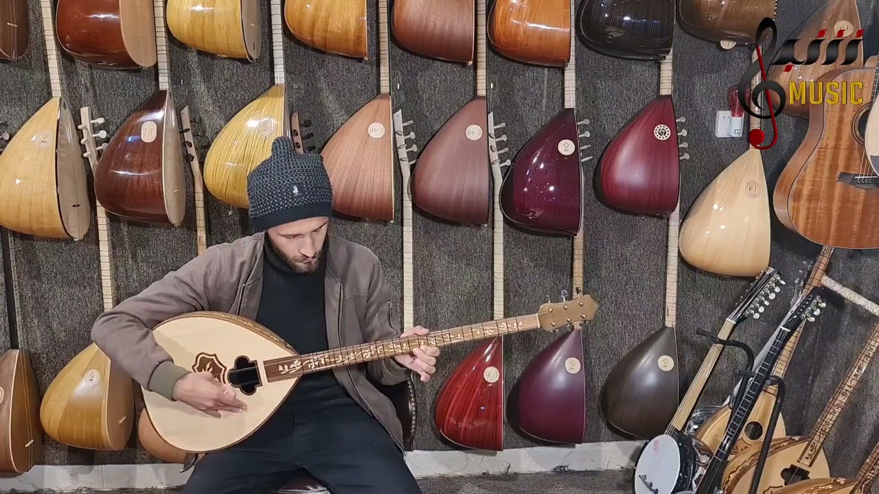 عائلةُ البزق تَعزِفُ الألحان السوريّة منذ قديم الزمان