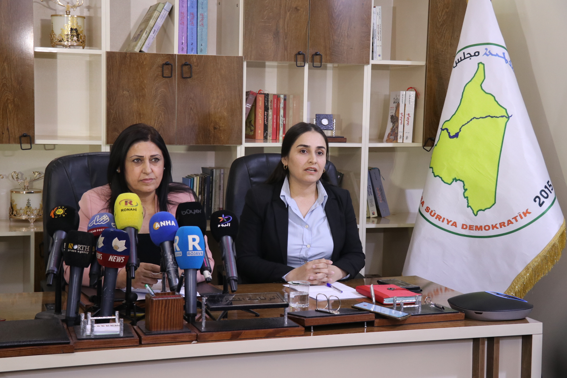 وثيقة توافق بين مسد وهيئة التنسيق الوطنية سعياً لحل الأزمة السورية