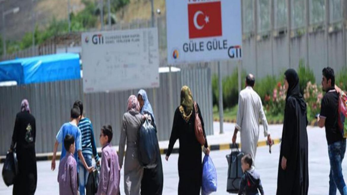 خلال شهر تموز الجاري تركيا تُرحِّل ألف لاجئ سوري قسراً