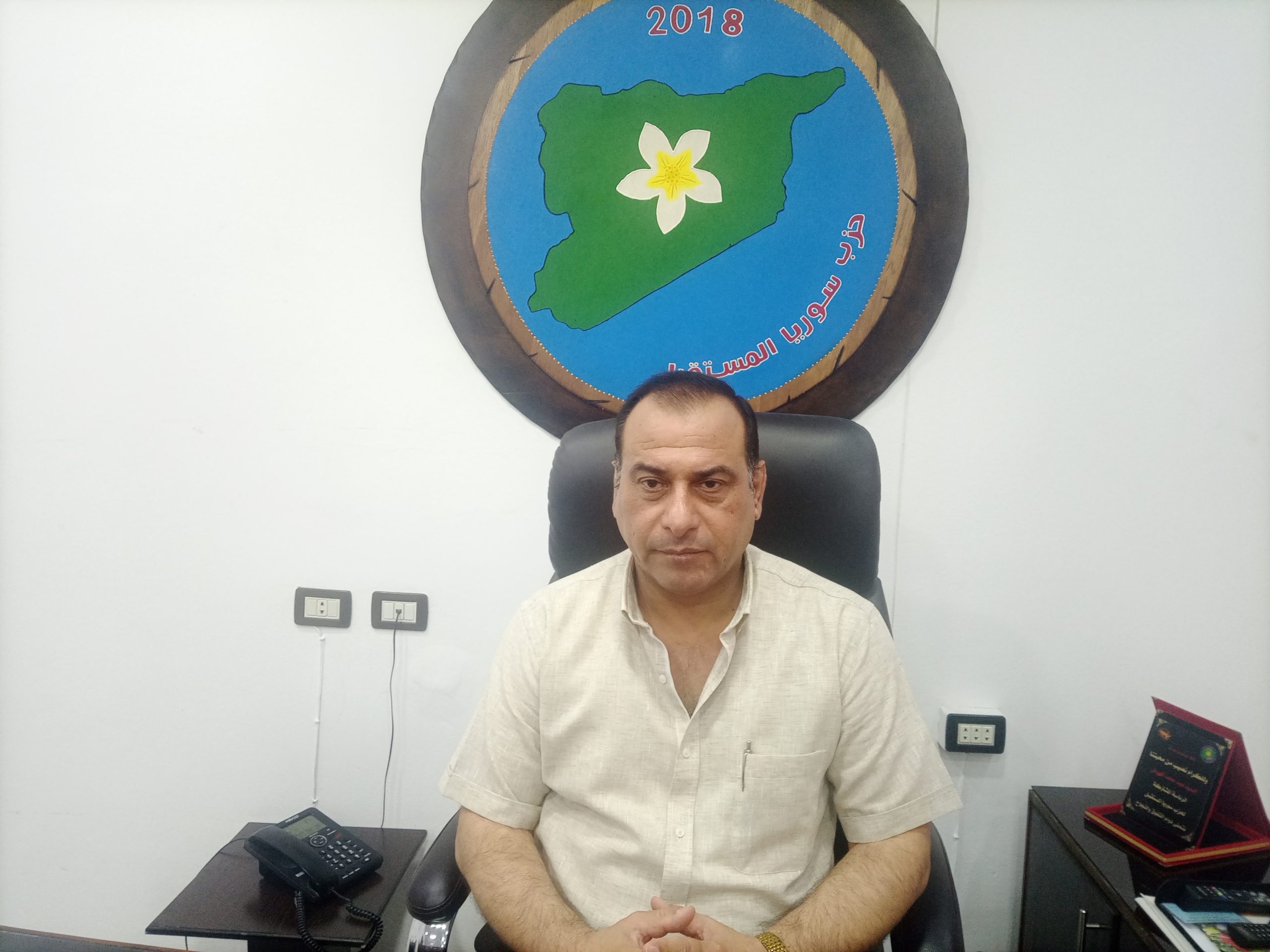عبد حامد المهباش: باللامركزية الإدارة الذاتية نجحت في تثبيت مشروعها الديمقراطي