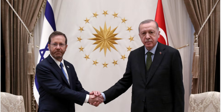 النفاق… عنوان للطاغية أردوغان