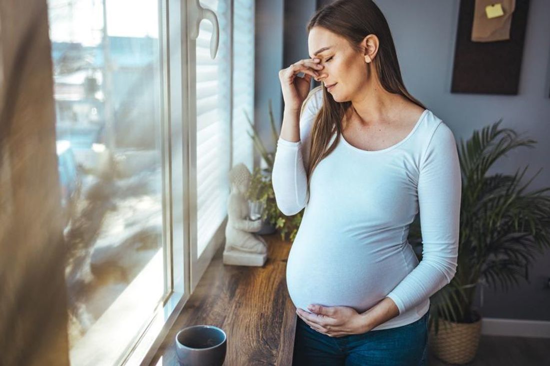 أسباب الإمساك أثناء الحمل وأهم طُرق العلاج
