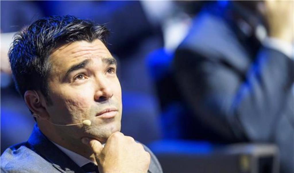 ديكو يُجهز لثورة صيفية كبرى في برشلونة