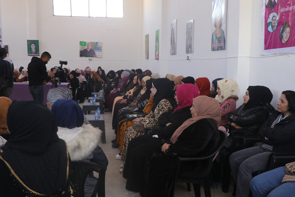 بمناسبة اليوم العالمي للمرأة ندوة حوارية في الشدادي