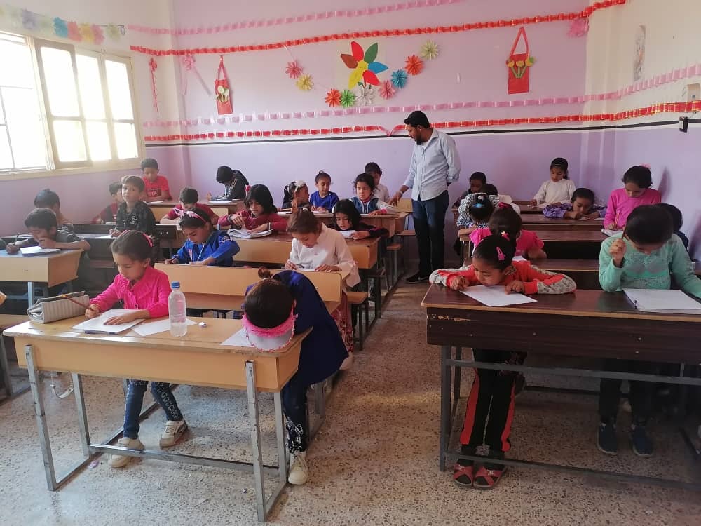 مدارس دير الزور تستقبل الامتحانات النهائية وهيئة التربية تهيء الأجواء المناسبة