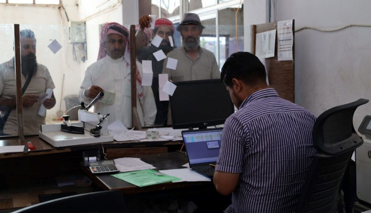 المحروقات للطبقة تواصل عملية توزيع مخصصات مازوت التدفئة لسكان المقاطعة