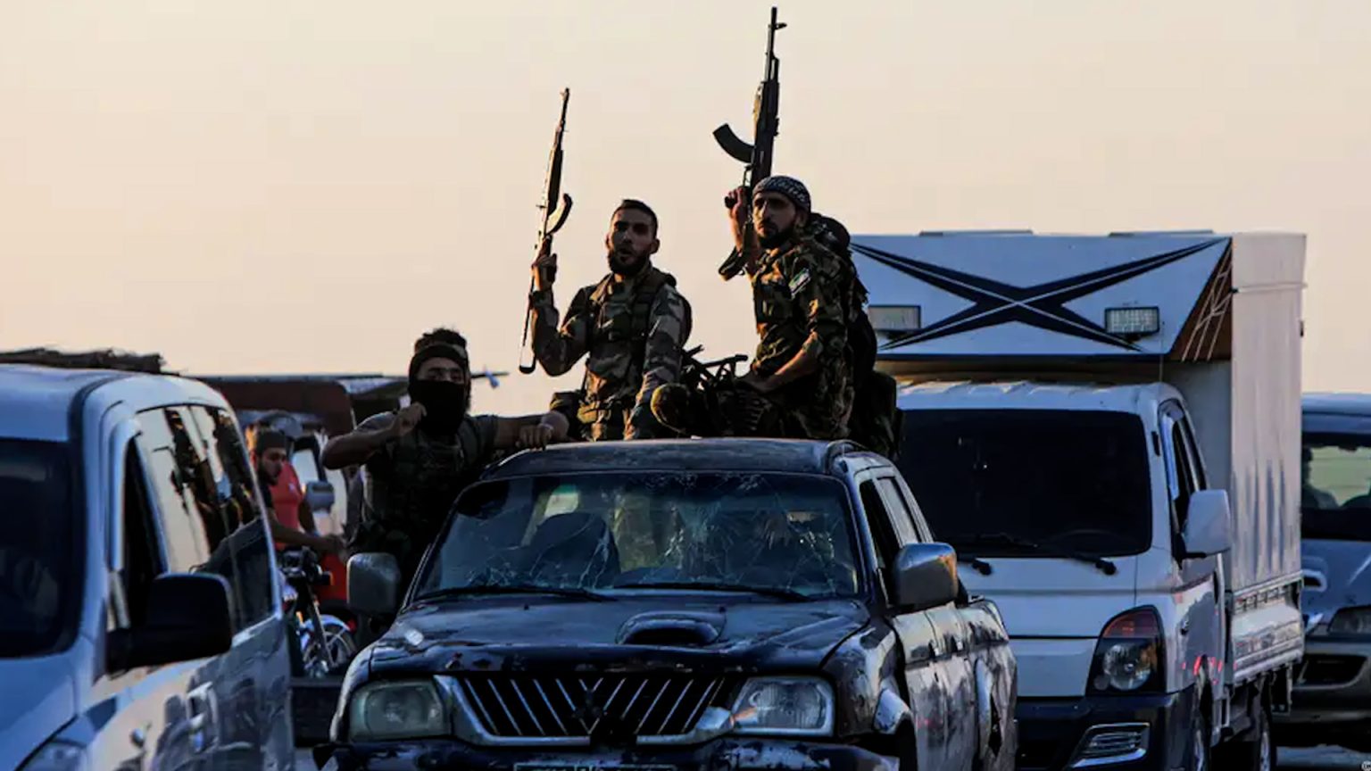 تقرير حقوقي يؤكد تواجد 2500 مرتزقاً سوريّاً في العديد من الدول