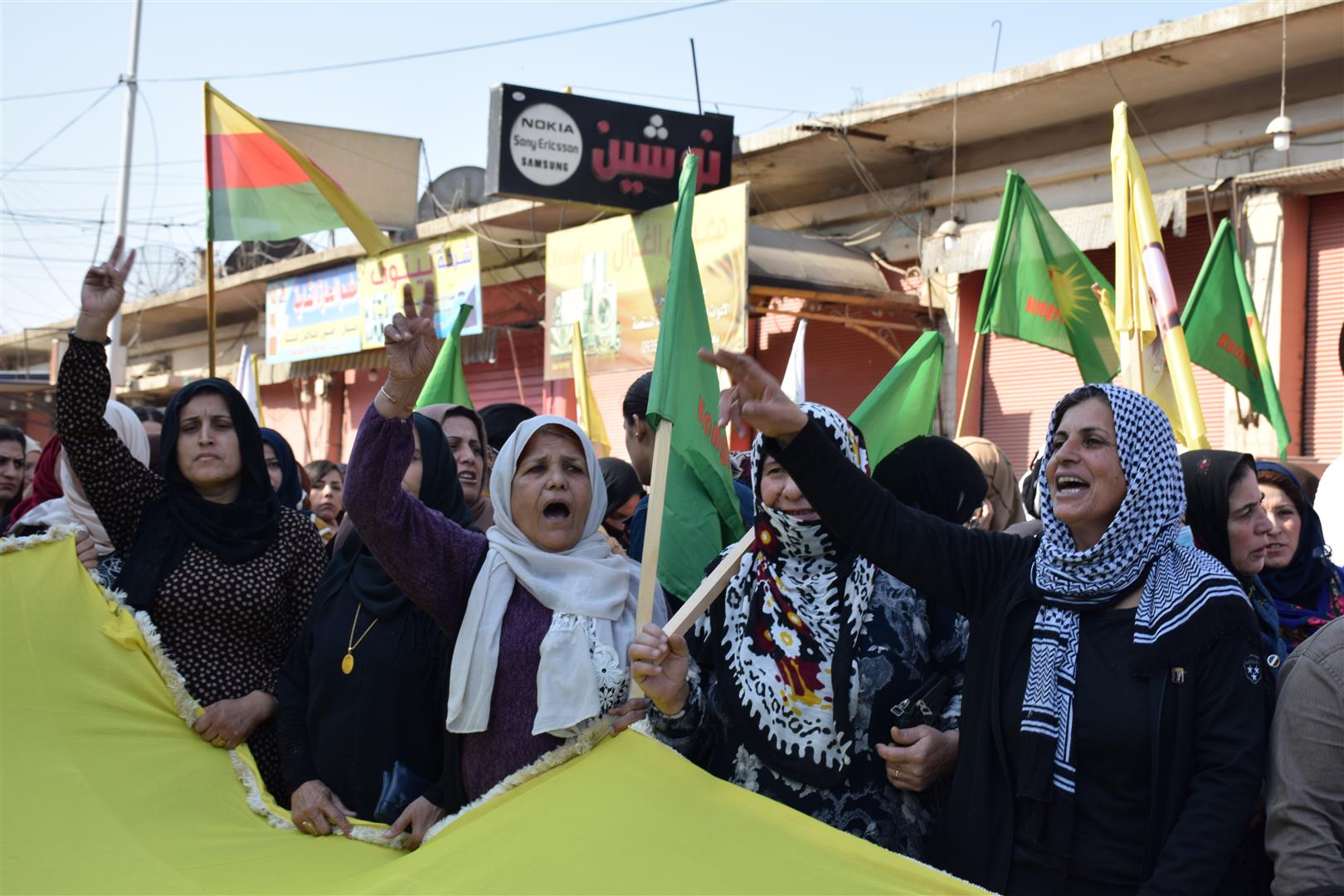 حقيقة المرأة بين المُعاناة وعصرانية معرفة الذات