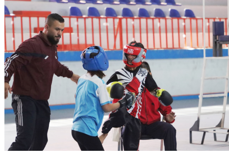 بطولة للشبلات والناشئات للكيك بوكسينغ بمقاطعة الجزيرة