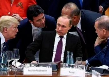 كليجدار أوغلو يفضح أردوغان ويتهمه بالتورط بقضايا فساد