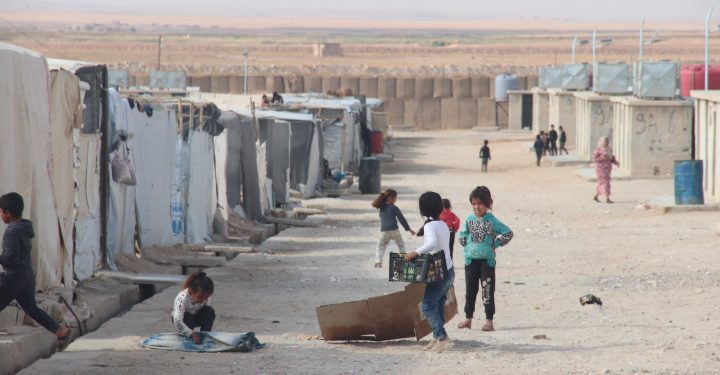 مهجرو مخيم كري سبي: مخاطر محتملة لإشعال المدافئ والإدارة توجه باتباع التعليمات لدرئها