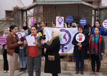 وقف المرأة الحرة يندّد بممارسات المحتل التركي ضد النساء والأطفال