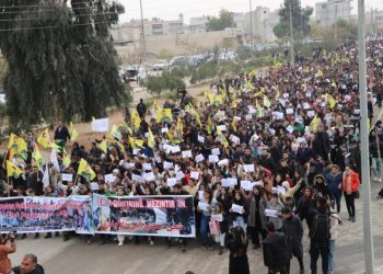 أهالي الدرباسية: بحرب الشعب الثورية سنحافظ على مكتسبات ثورتنا