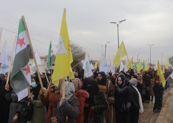 أهالي الشدادي ينددون بهجمات المحتل التركي