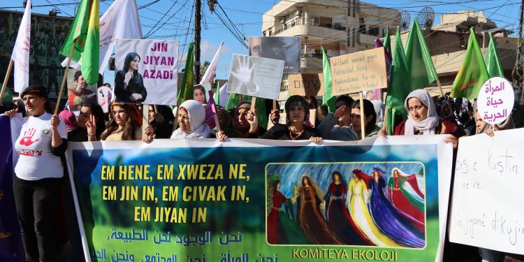 إداريات مؤتمر ستار: بمشروع الأمة الديمقراطية سنحمي حقوقنا وندافع عن أرضنا