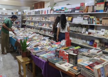 الأدب الكردي ينسج الحلم ويصيغ الواقع الثقافي بعد الاندثار