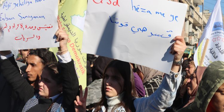 نساء كركي لكي: قسد تمثلنا ومن حقنا الدفاع عن مكتسباتنا