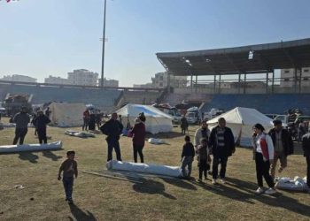 خلية الأزمة تستمر بتقديم الدعم للمهجرين من حلب والشهباء