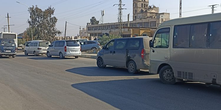 أهالي الطبقة يلتحقون بالأهالي المناوبون على سد تشرين