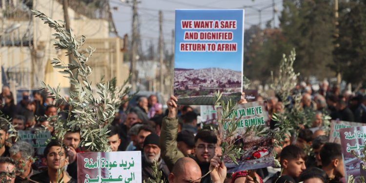 إبراهيم شيخو: في سجون عفرين آلاف الانتهاكات والصمت الدولي مستمر