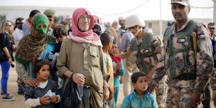 الأمم المتحدة: ثلاثون بالمئة من اللاجئين السوريين يُريدون العودة