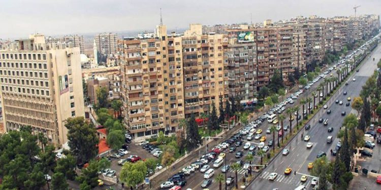السوريون والانتقال من “نشوة النصر” إلى مرارةِ الواقع