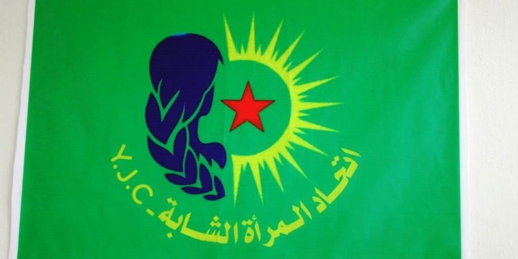 المرأة الشابة بالرقة في مسيرة الكفاح من أجل حماية المنطقة