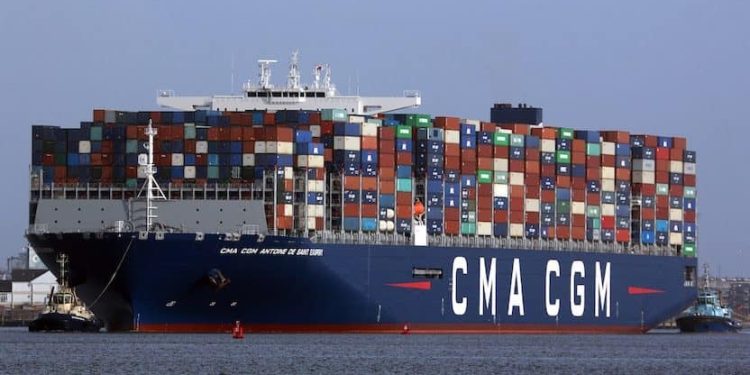 “CMA-CGM” الفرنسية للشحن: مستمرون في تجنب البحر الأحمر
