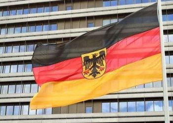 برلين تعتزم إعادة اللاجئين السوريين إلى بلدهم