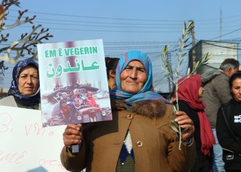 عدسة العدد2015 من صحيفة روناهي