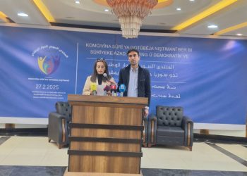 المنتدى السوري للحوار الوطني يوصي بالحوار الشامل واللامركزية والعدالة الانتقالية