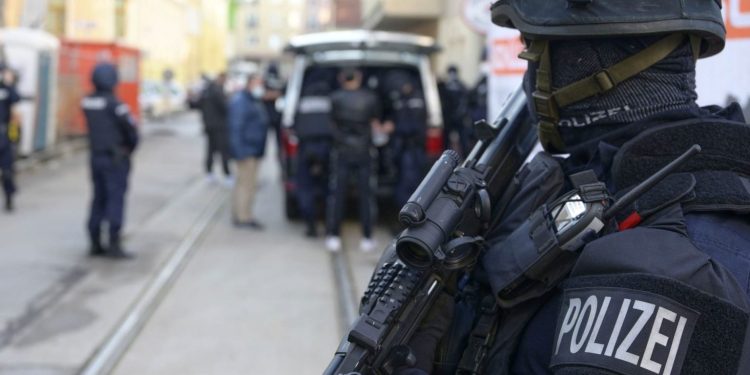 اعتقال شخص مُرتبط بداعش في النمسا