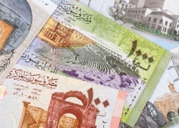 ارتفاع سعر صرف الليرة السوريّة أمام الدولار الأمريكي.. لتسجل 9500 ليرة سوريّة