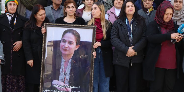 أمينة عمر: المحاكمة.. مستقبل قتلة هفرين خلف ولا دور لهم في بناء سوريا الجديدة