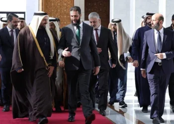 بعد سقوطِ النظام… سباقُ ماراثون إلى دمشق