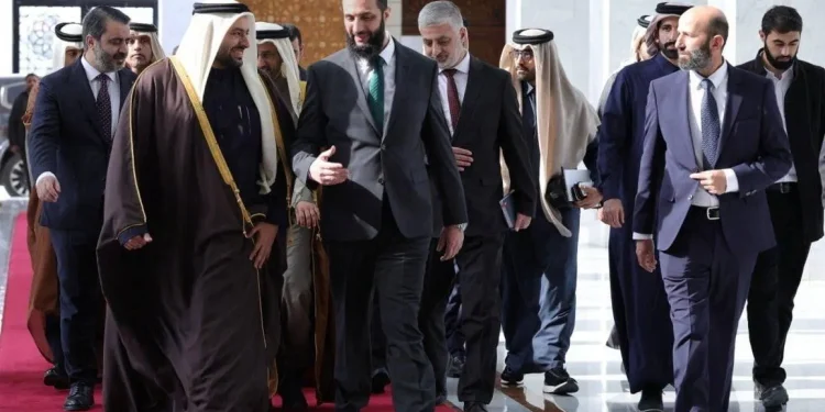 بعد سقوطِ النظام… سباقُ ماراثون إلى دمشق