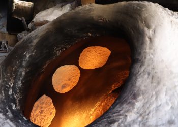 خبز التنور في سوريا.. موروث شعبي متأصل