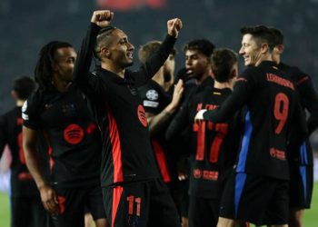 برشلونة يستعيد الصدارة سريعاً على أنقاض لاس بالماس