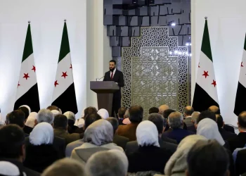 سياسي: إقصاء وتهميش السوريين يعيدنا إلى المربع الأول