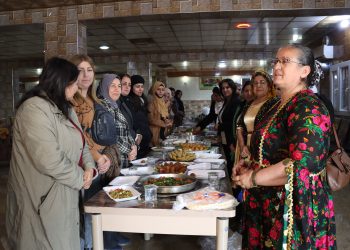 فعالية مأكولات شعبية في قامشلو.. تعدها عوائل الشهداء