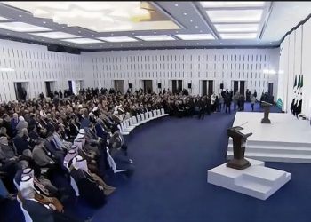 مؤتمر دمشق.. افتح قوس: عندما يُكتب التاريخ بالخطأ ثم يُعاد تصحيحه بالممحاة