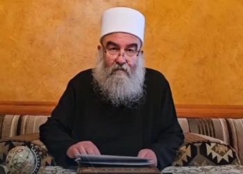الهجري يُعلِن رفضه للإعلان الدستوري