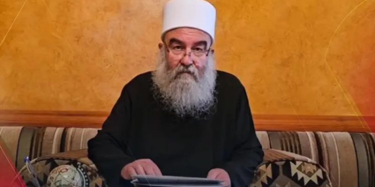الهجري يُعلِن رفضه للإعلان الدستوري