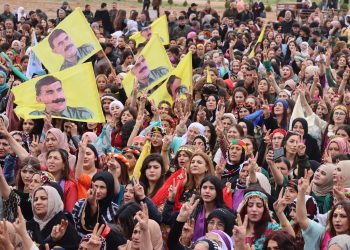 القائد عبد الله أوجلان: قضية المرأة أعمق من القضية الكرديّة