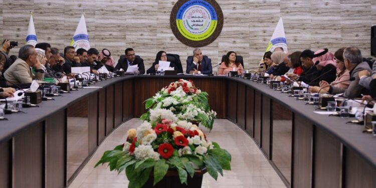 المجتمعات المنظمة يمكنها بناء الديمقراطية