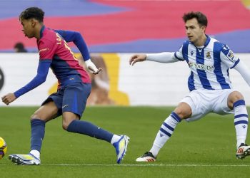 برشلونة يقسو على ريال سوسيداد ويستعيد صدارة الليغا