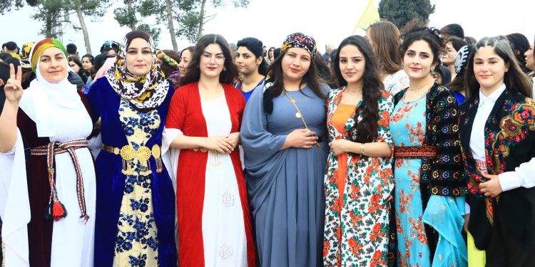 عدسة العدد2053 من صحيفة روناهي