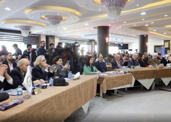 بين الاستبداد والتعدديّة… أيُّ مستقبل ينتظرُ سوريا؟