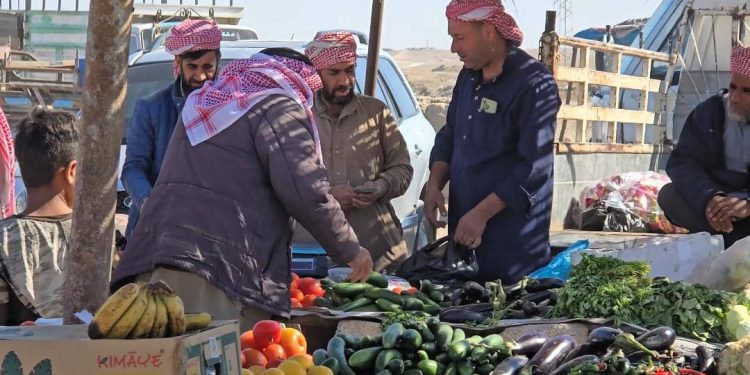 جشع التجار يُفسِد موائد رمضان ومطالب بمراقبة تموينية